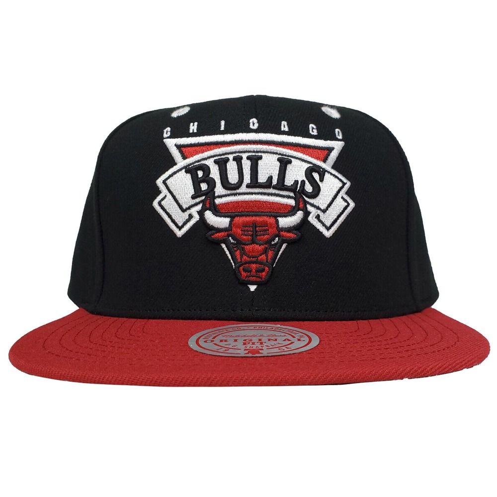 Chicago Bulls Mitchell & Ness NBA Snapback Hat Cap 3D Logo Black Red NWT